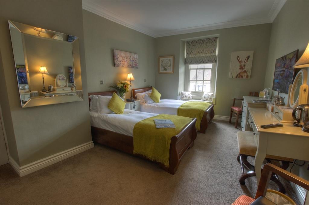 Dunster Castle Hotel Екстериор снимка